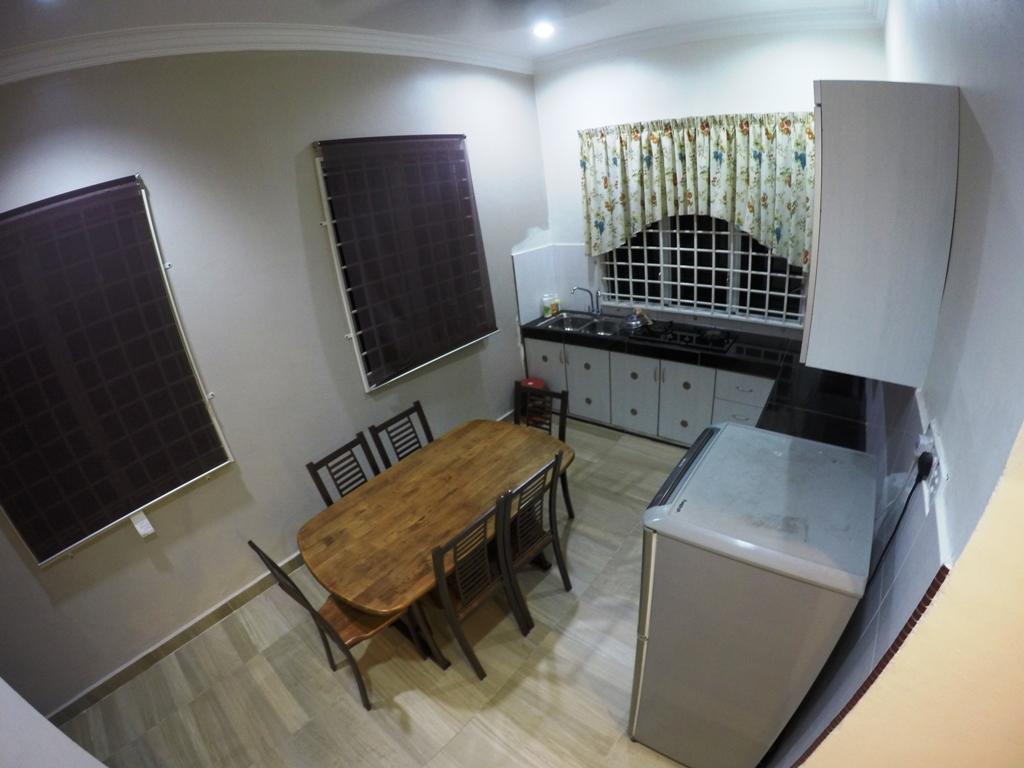 Wan'S Beach Guest House Dungun Habitación foto