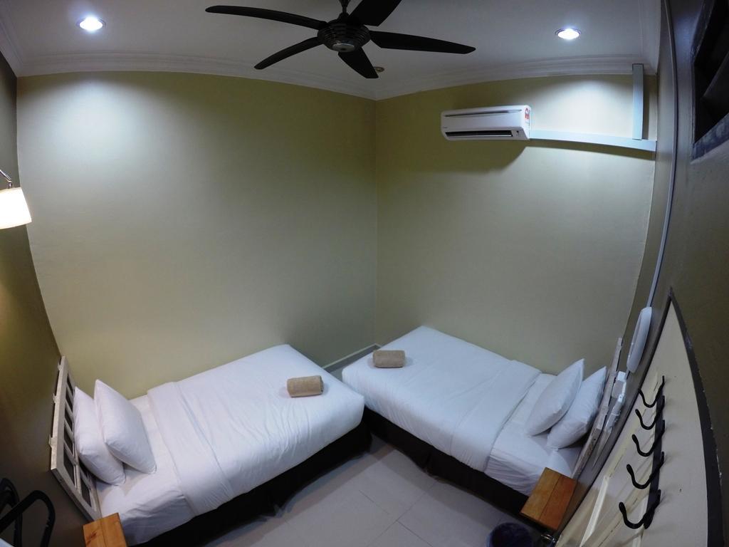 Wan'S Beach Guest House Dungun Habitación foto