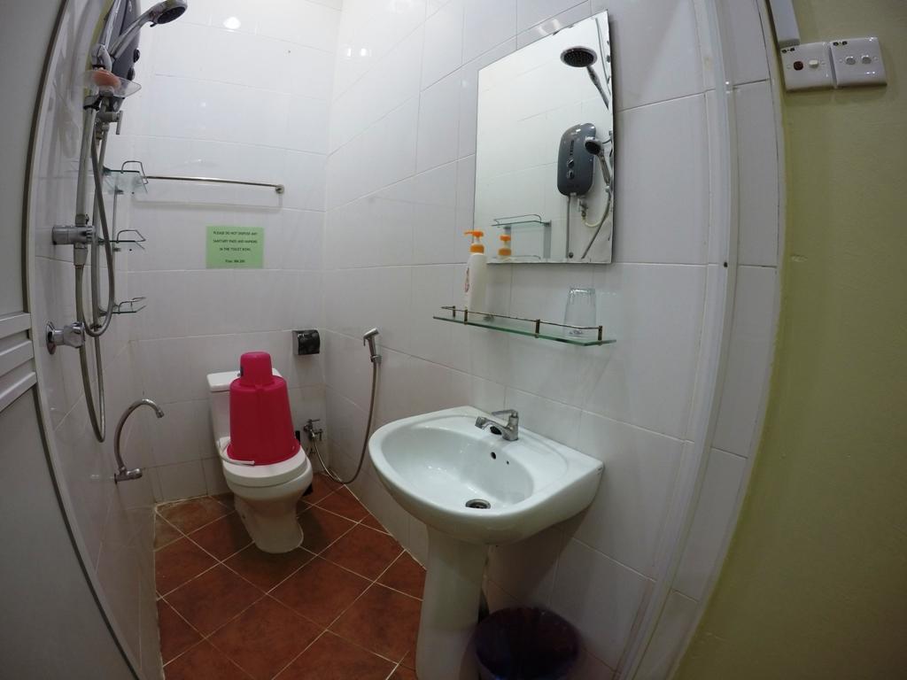 Wan'S Beach Guest House Dungun Habitación foto